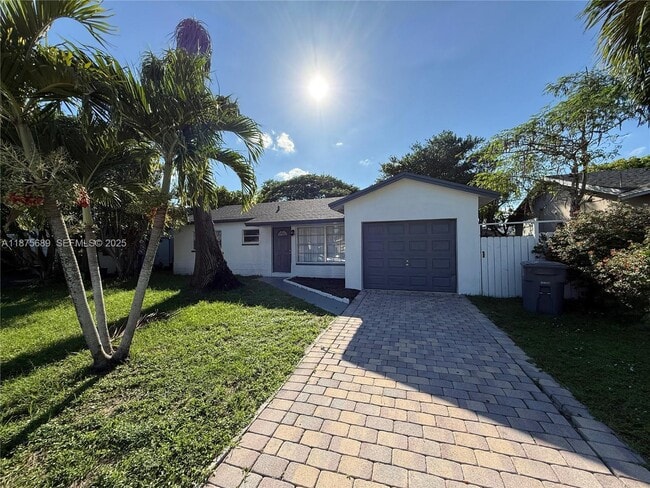 Building Photo - 22685 SW 64th Way