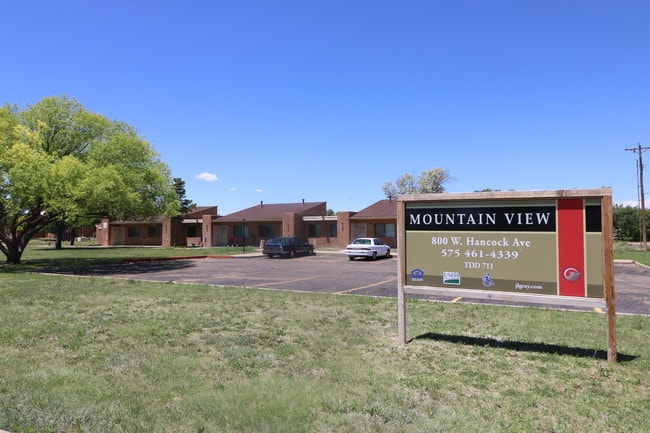Tucumcari, NM Apartments - Mountain View Apartments