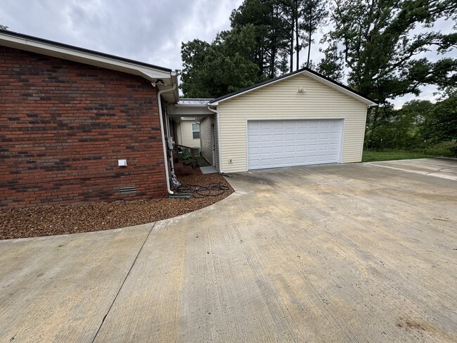 Photo - 730 Bradley Dr Unidad Duplex APT B