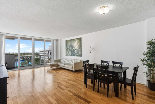 5599 Collins Ave Unit SI ID1475832P