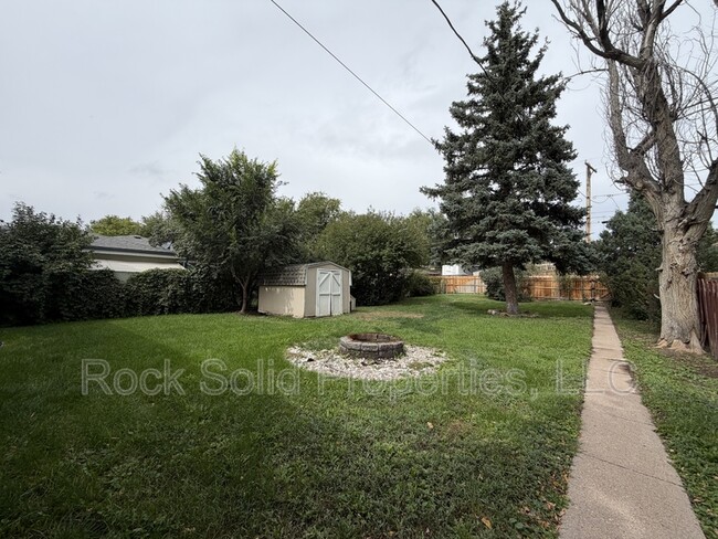 1928 Newton Dr