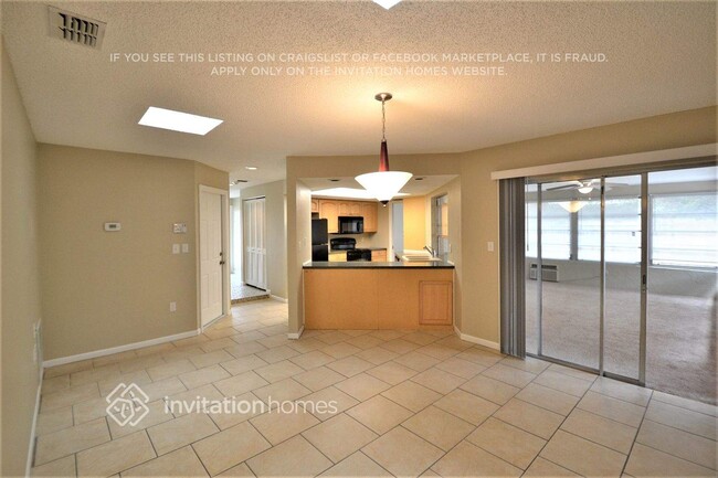 Photo - 7690 Innis Ct N