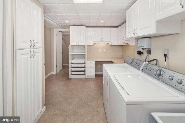 Photo - 3141 Ironhorse Dr