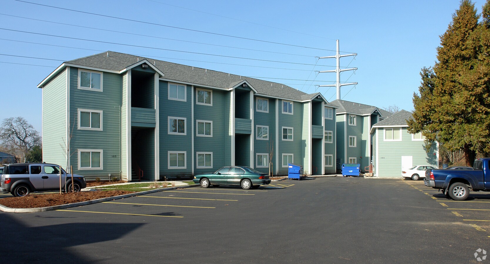 Photo - 101-109 S Garden Way Apartments