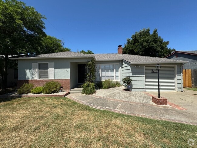 Building Photo - 4710 23rd St Rental