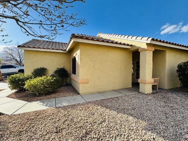 Photo - 7816 Pinnochio Ave