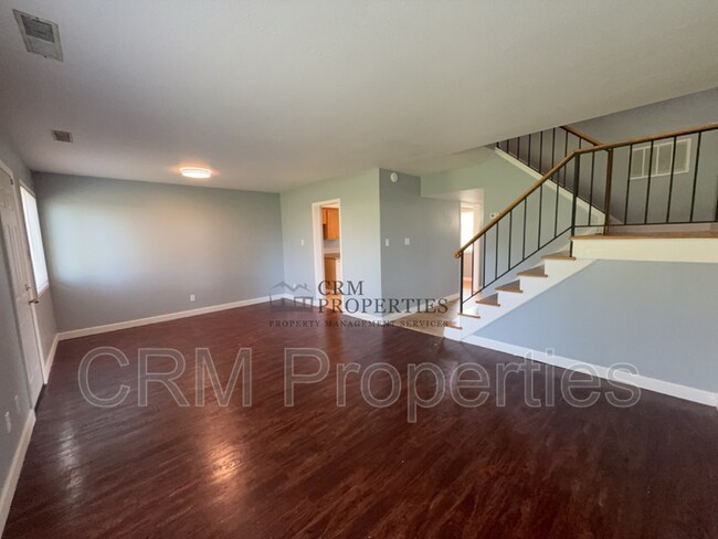 Photo - 42024 Hamilton Ct