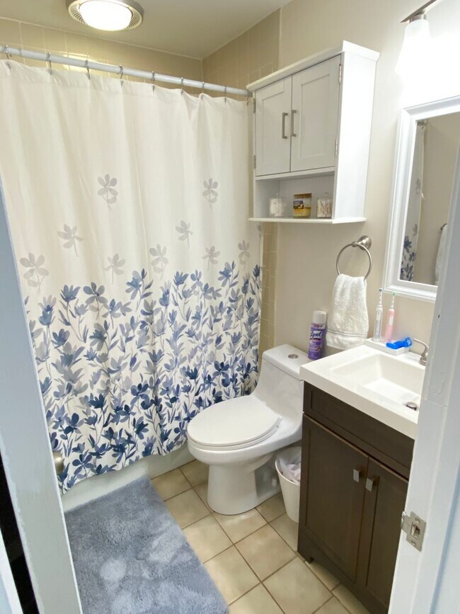 Photo - South Boston 2 Bed – W/D in Unit – Private Deck – Pet Friendly – 9/1