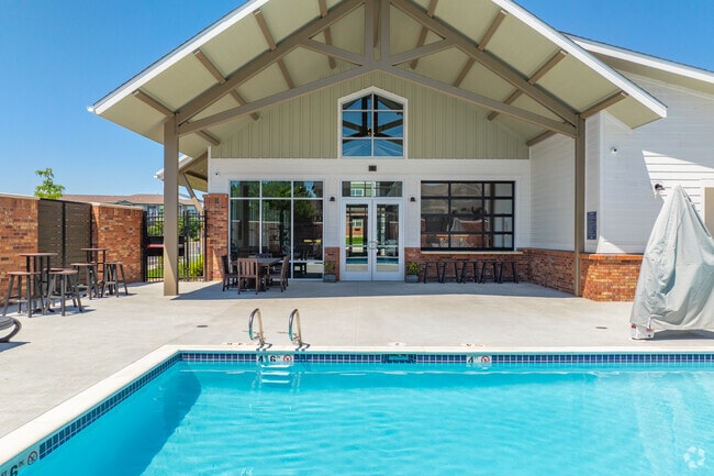 Pool - Reserve at West T-Bone