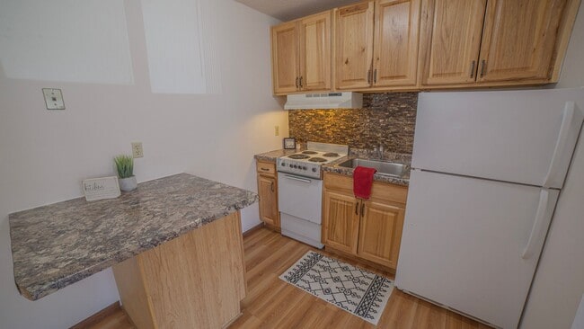 Photo - Cedars West Apartments