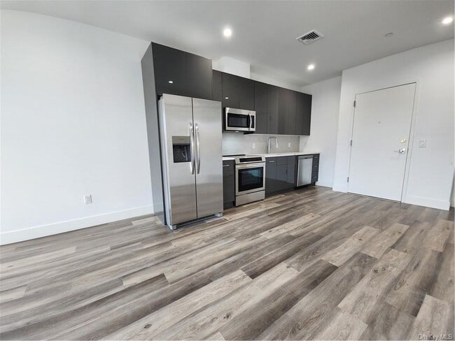 Photo - 15 Washington Ave Unit 412 - 1 BR
