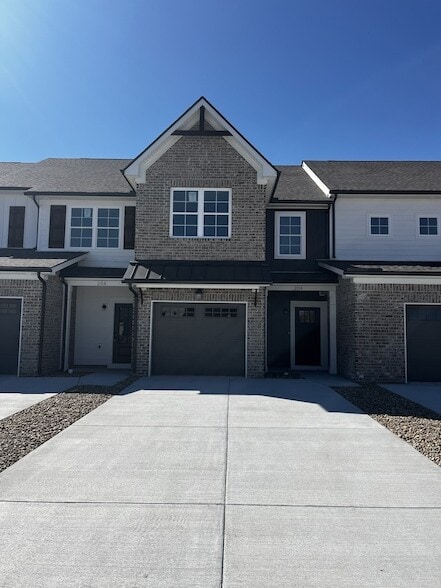 Building Photo - 232 Tyler Cornerstone Trl