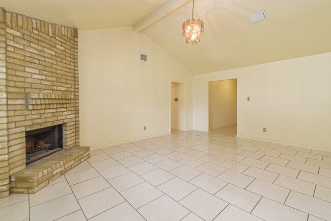 Photo - 3803 Lochmire Ln