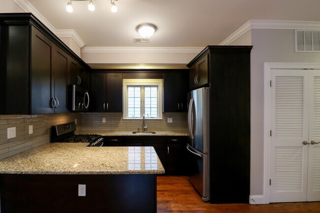 Photo - 22 W 19th St Unit 2