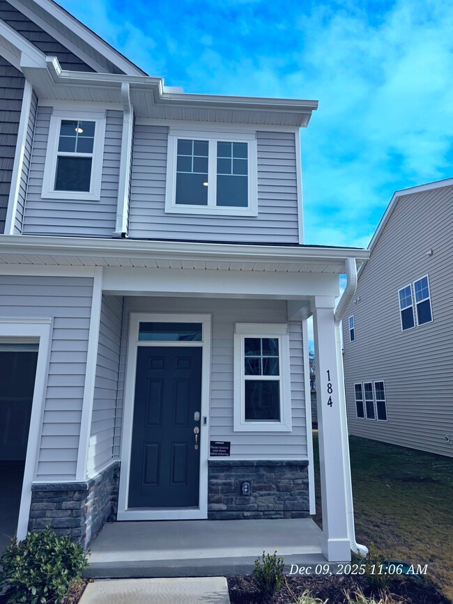 Photo - 184 N Finley Landing Pky