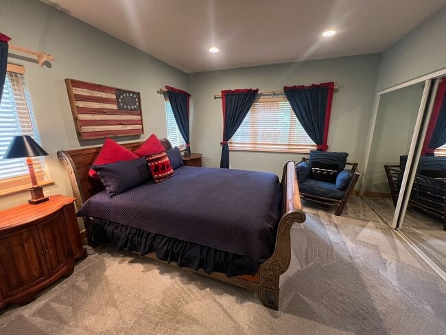Photo - Peaceful Retreat In The Center Of Town