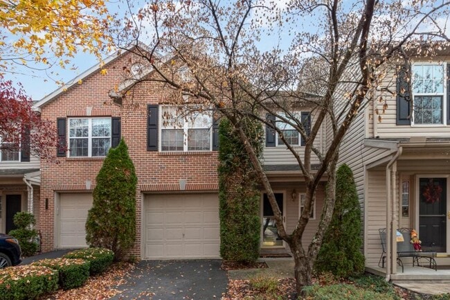 Building Photo - 1172 Heron Ct