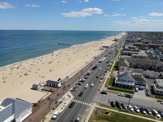 Building Photo - 104 5th Ave Belmar Rental