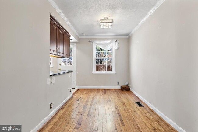 Photo - 3011 S Buchanan St