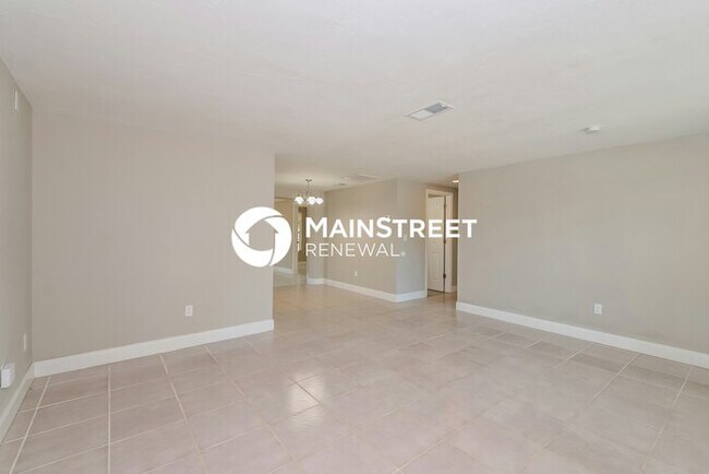3 Bedroom Pet-Friendly Home in VENICE, FL with Main Street Renewal