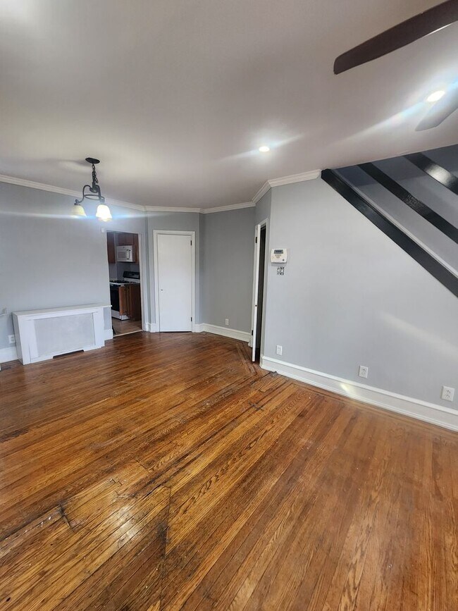 Photo - East Oak Lane House for rent with front porch and rear yard