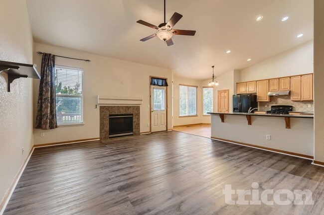 Photo - 4981 Mt Cameron Dr