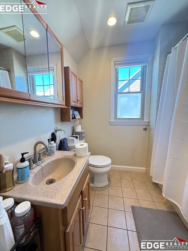 Photo - 81 Mapleton St Unit 1