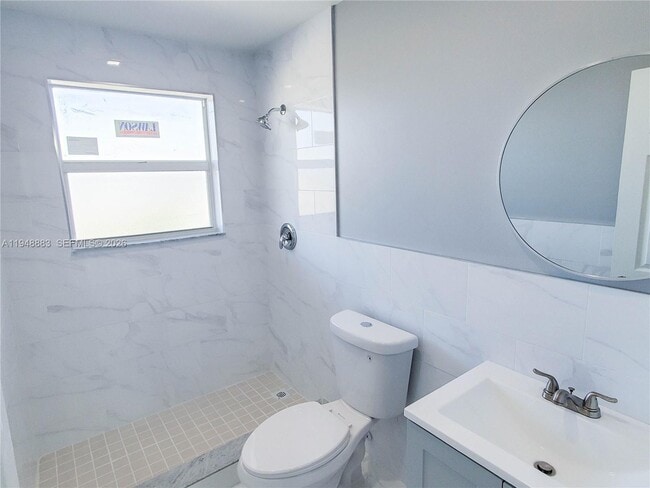 Photo - 1265 W 24th St Unit 212