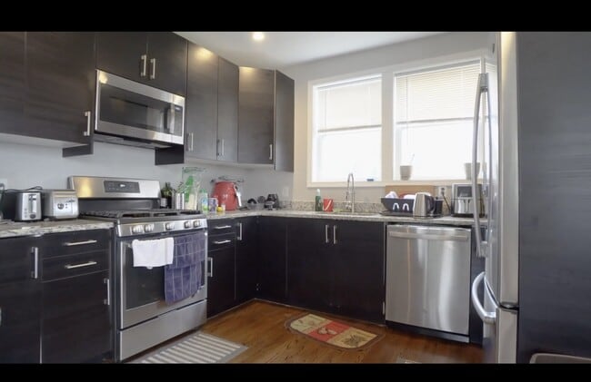 Photo - 4722 Branchville Rd