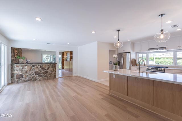 Photo - 555 Paulette Pl