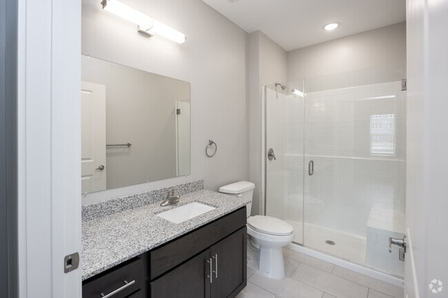 2BR, 2BA - 964SF - Bathroom - Agape Senior