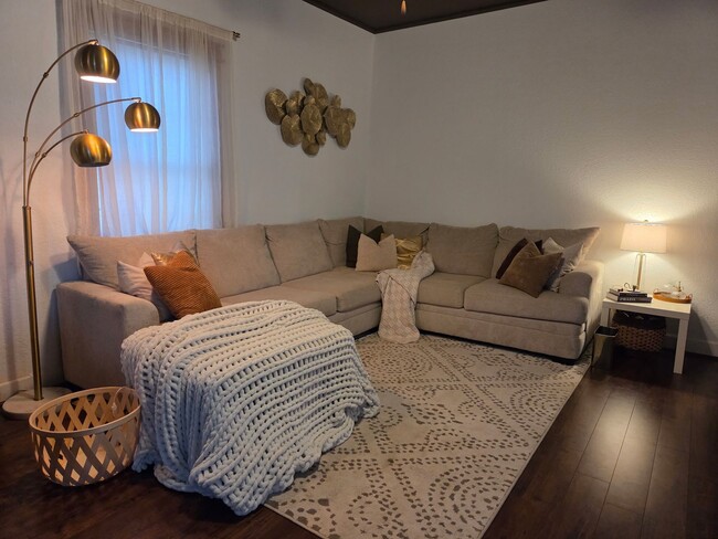 Photo - 4124 Avenue M 1/2