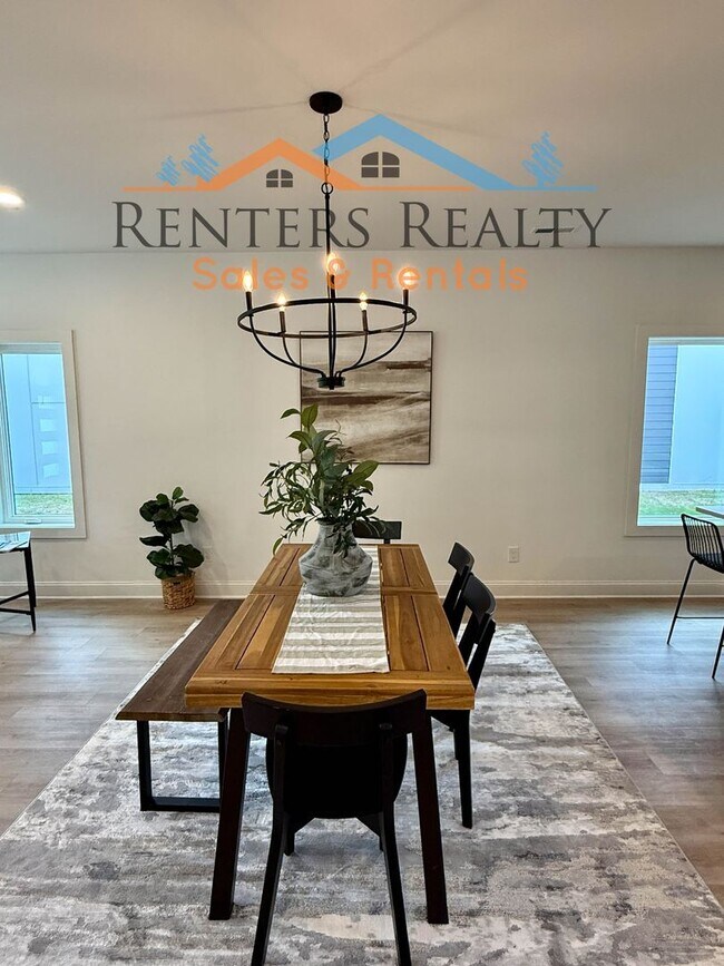 Photo - Stunning 2 Bedroom with Courtyard