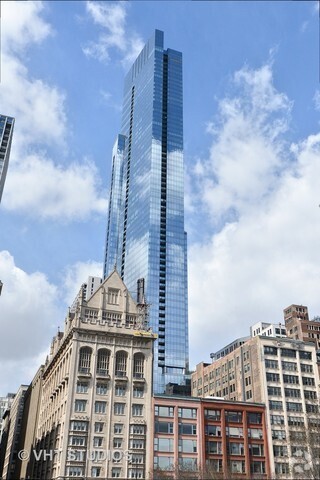 Building Photo - 60 E Monroe St Unit 3603 Rental