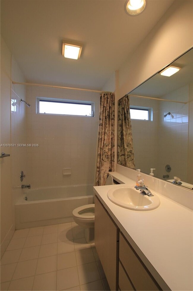 Photo - 4802 Water Oak Ct