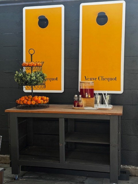 Photo - 9850 Springfield St