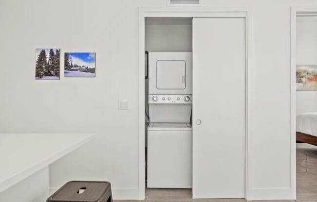 Photo - 2835 W 24th Ave Unidad 101
