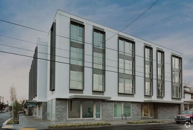 Building Photo - Contemporary Cool 3rd Floor Studio w/Premi... Unit 310 Rental