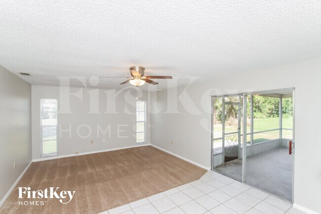 Photo - 2250 Fallon Blvd NE