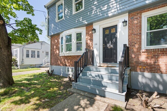 Photo - 25 Paragon Rd Unit 1