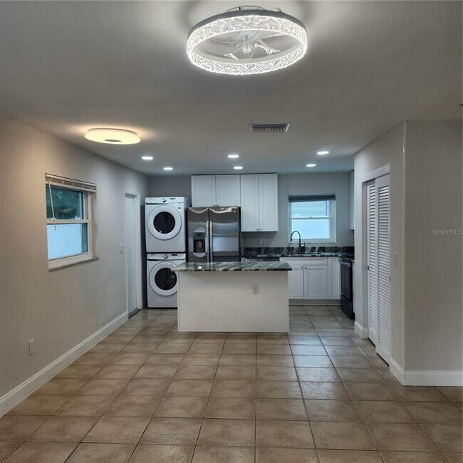 Photo - 15414 Avalon Ave