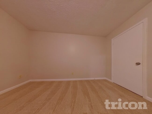 Photo - 6640 Valley Hill Dr