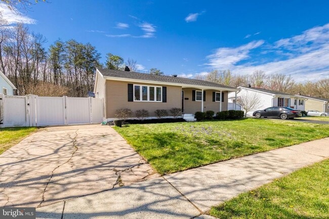 Photo - 3345 Sudlersville S House
