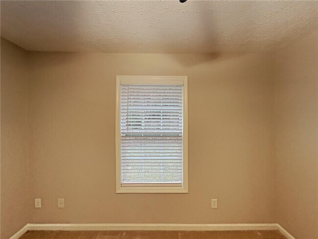 Photo - 187 Alexis Dr