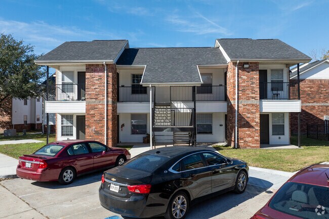 Meadowbrook Plaza Apartments - Meadowbrook Plaza Apartments