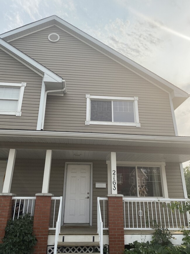 Photo - 2163 Toronto St