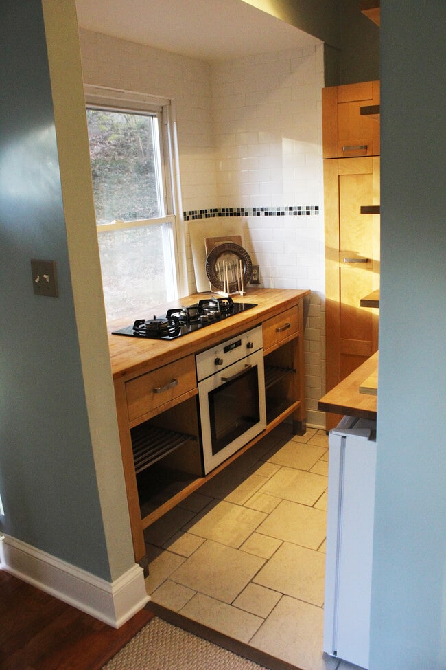 20191115_104633 - 2948 Albemarle St NW Unidad 1