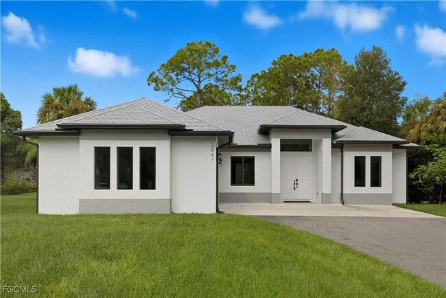 Photo - 2561 Wilson Blvd N
