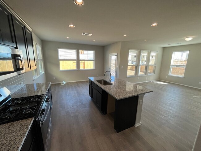 Photo - 108 Living Reef Dr