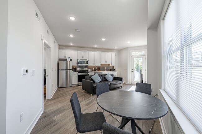 Corner unit layout